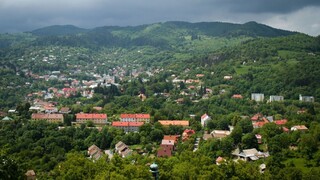 Banská Štiavnica mesto panoráma ilu 1140px (SITA/Ľudovít Vaniher)