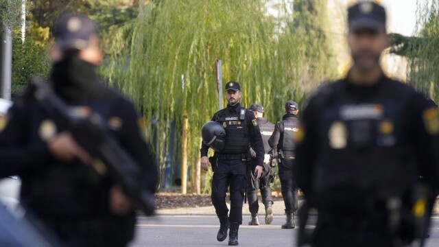 Španielska polícia rozbila gang, ktorý pašoval drogy a vydával ich za pomoc Ukrajine