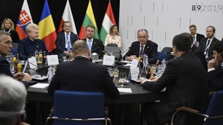 Košice hostia samit B9, Kiska hovoril so šéfom NATO