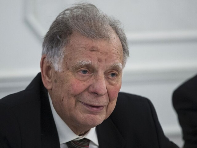 Získal Nobelovu cenu, bol aj politikom. Zomrel Žores Alfiorov