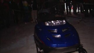 Zimný festival narušil incident, vodič na skútri nabúral do ľudí