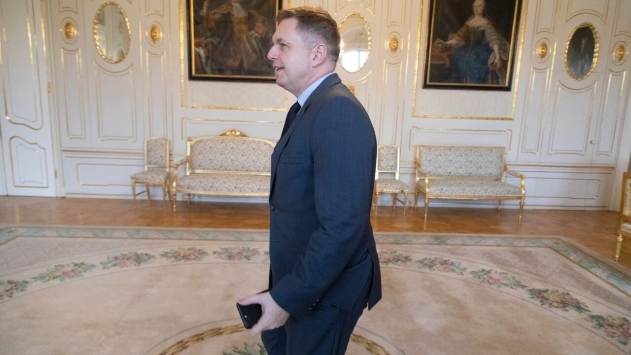 Kto nahradí Kažimíra? V hre je viacero mien, potvrdil Raši