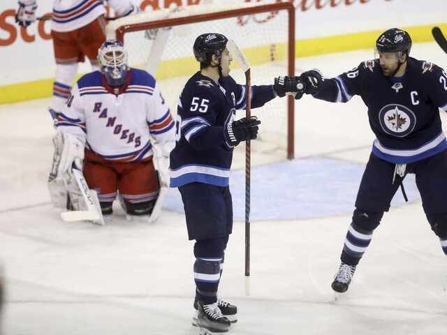 NHL: Jaroš medzi náhradníkmi, hviezdou noci bol Wheeler