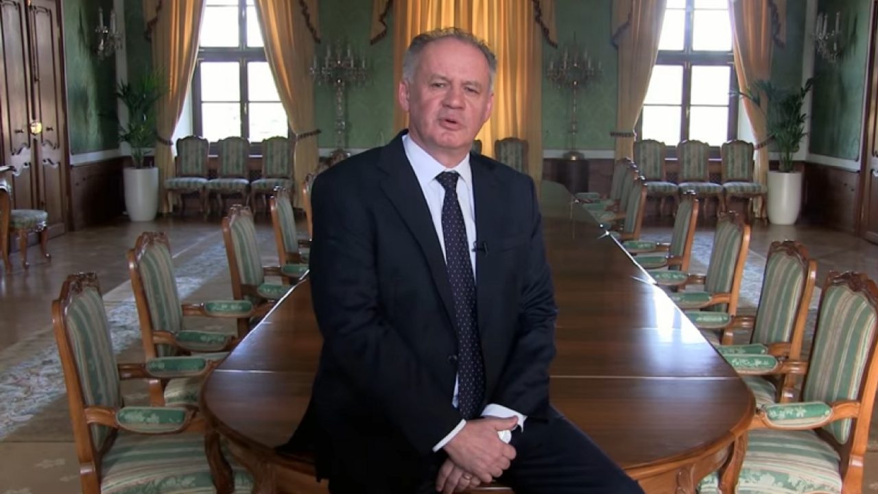 Nikdy nepožiadam o milosť. Kiska videom reagoval na Šefčoviča