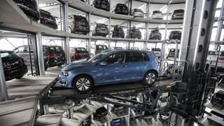 Volkswagen plánuje veľké prepúšťanie, o prácu prídu ľudia v administratíve
