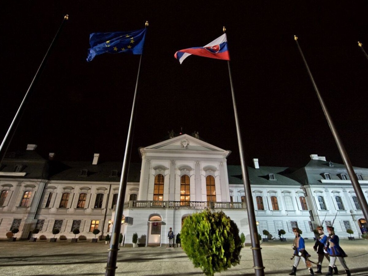 Prišli k nám experti z OBSE, budú sledovať prezidentské voľby