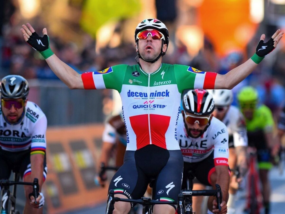 Sagan skončil druhý, o víťazovi rozhodol záverečný špurt