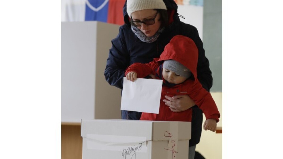 slovakia-presidential-election-44790-8c43c0faab4b43c68722c725e41b558b_81afb654.jpg