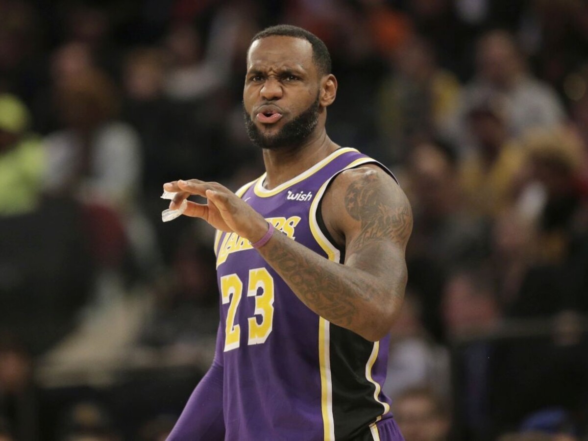 NBA: Lakers prehrali tretíkrát za sebou, porazil ich posledný tím