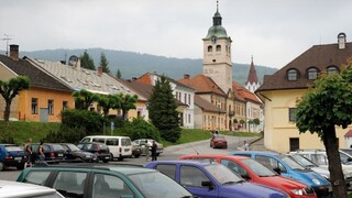 Vláda s výjazdovými rokovaniami nekončí, zasadne v Gelnici