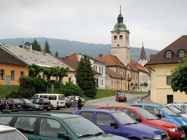 Vláda s výjazdovými rokovaniami nekončí, zasadne v Gelnici