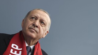 Erdogan šokoval. Na mítingu púšťal video zo streľby v mešite