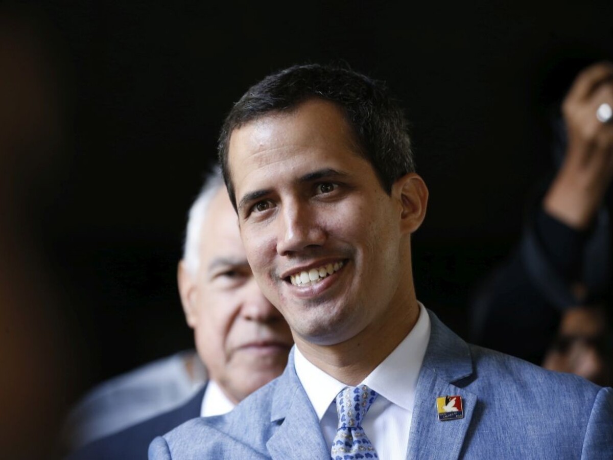 Venezuelská opozícia zabrala diplomatické budovy v USA