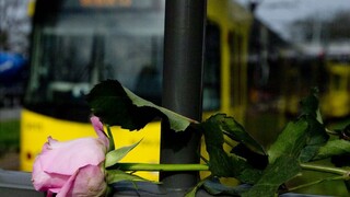 Strelec z Utrechtu zrejme bol terorista, naznačuje to nájdený list