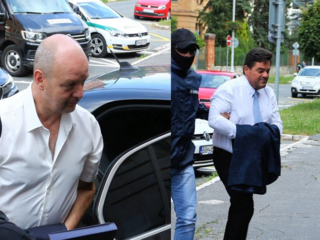 V kauze zmeniek podali obžalobu, obvineným hrozia vysoké tresty