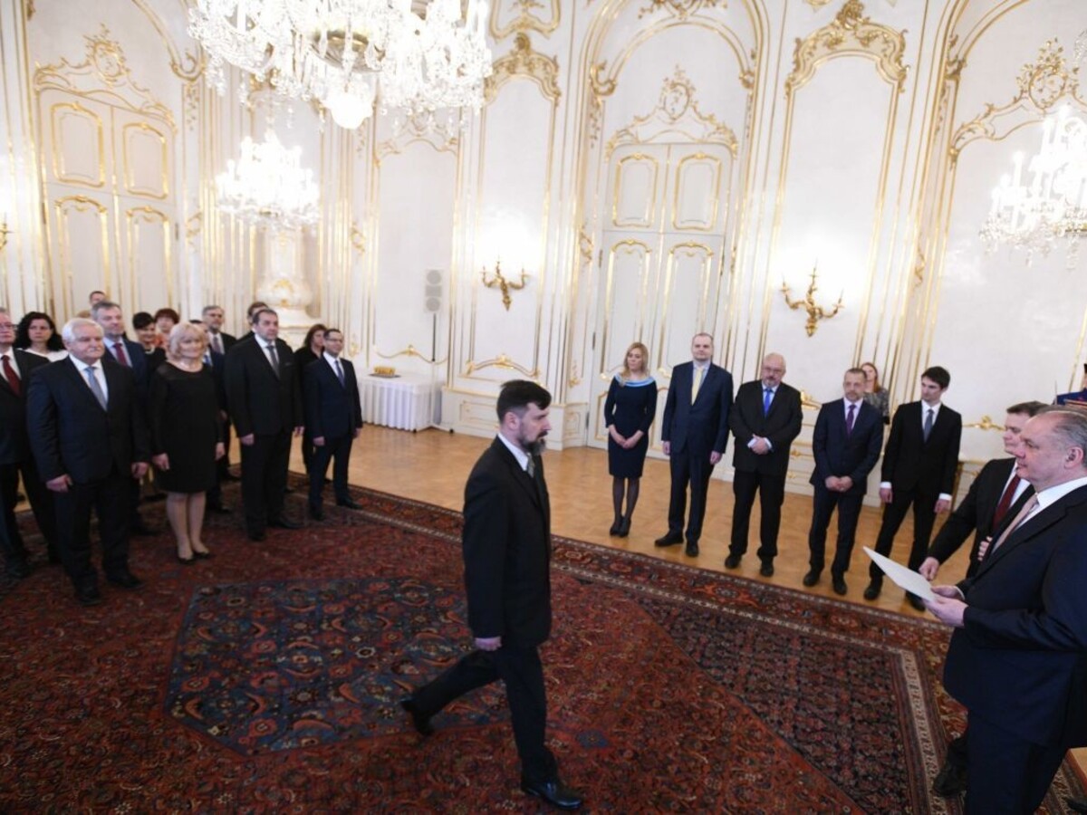 Prezident Kiska vymenoval 25 nových profesorov. Pozrite si, koho