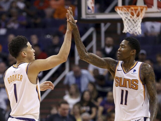NBA: Booker dosiahol historický rekord, Bryant rozhodol v závere
