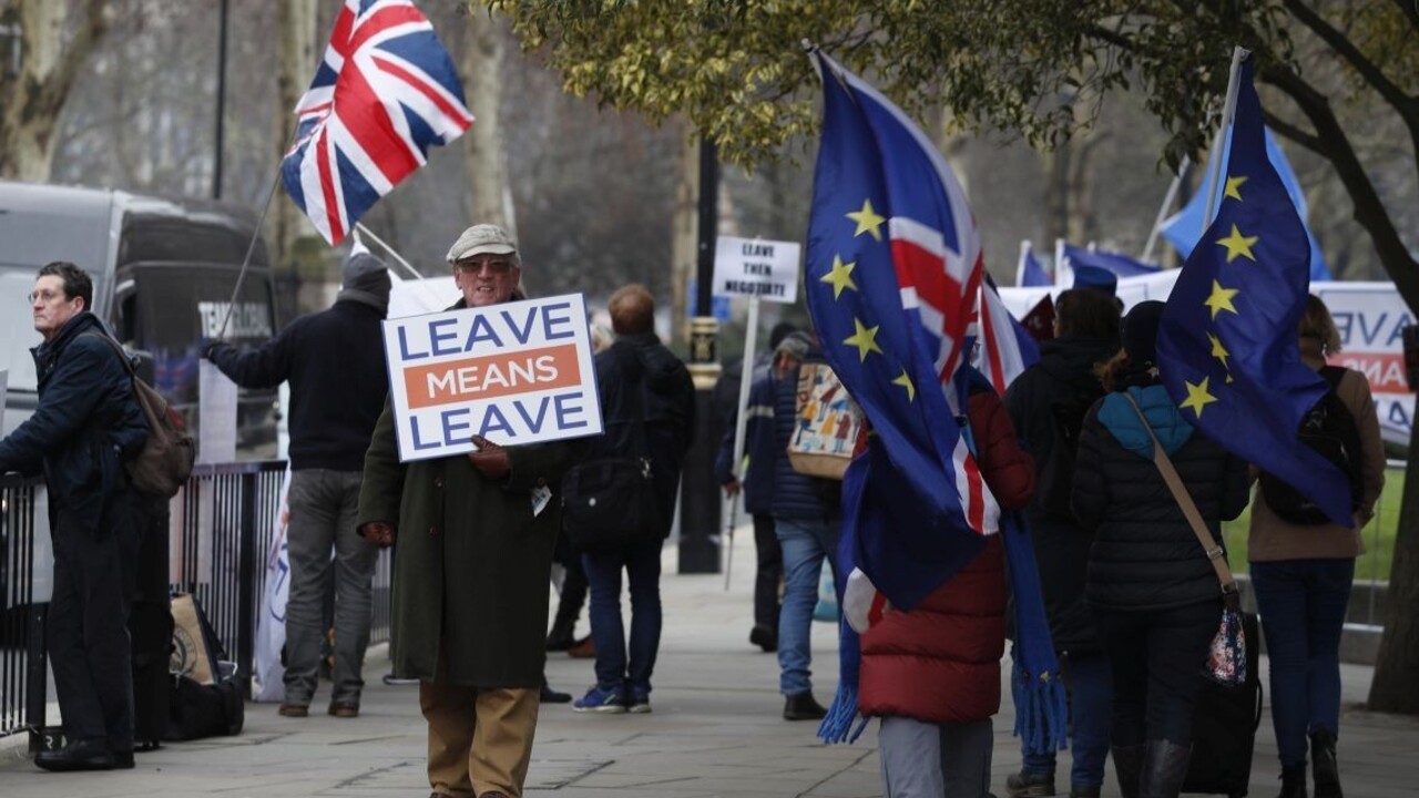 Na neriadený odchod sme pripravení. Prezident podpísal Lex brexit