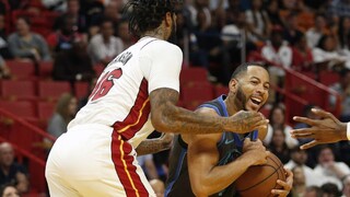 NBA: Miami zdolal Dallas, premiéru mal duel slovinských krajanov