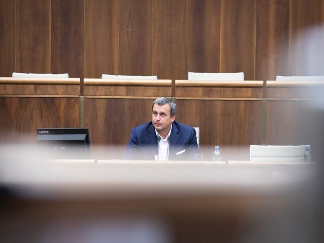 Parlament veľkou väčšinou odmietol Istanbulský dohovor