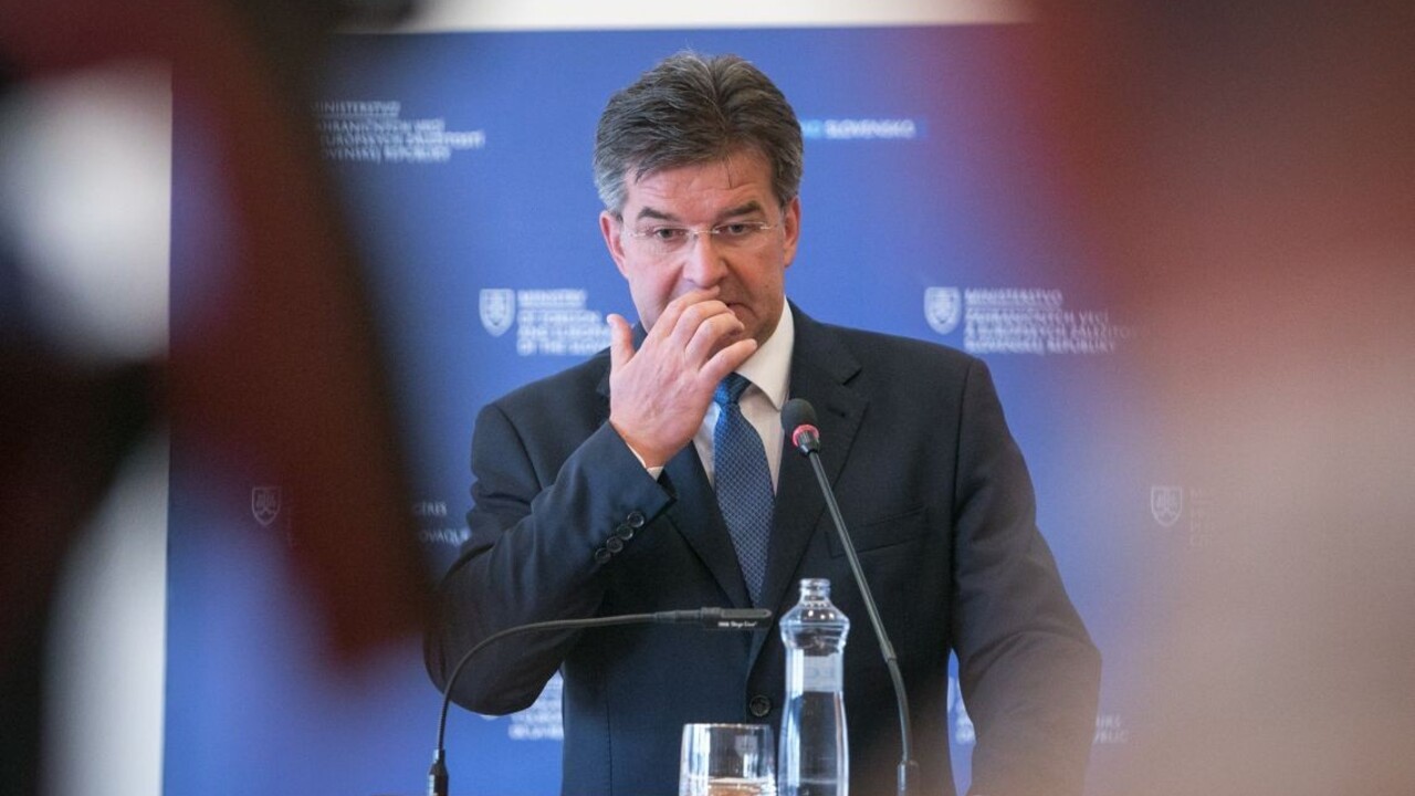 Zverejnite rozpracovanú zmluvu s USA, vyzval Matovič Lajčáka