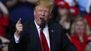 Zatvorím hranicu, pohrozil Trump. Na vine je podľa neho Mexiko