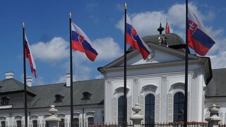 Prieskum ukázal, kto by zvíťazil v druhom kole boja o prezidentské kreslo. Harabinovi stúpli preferencie