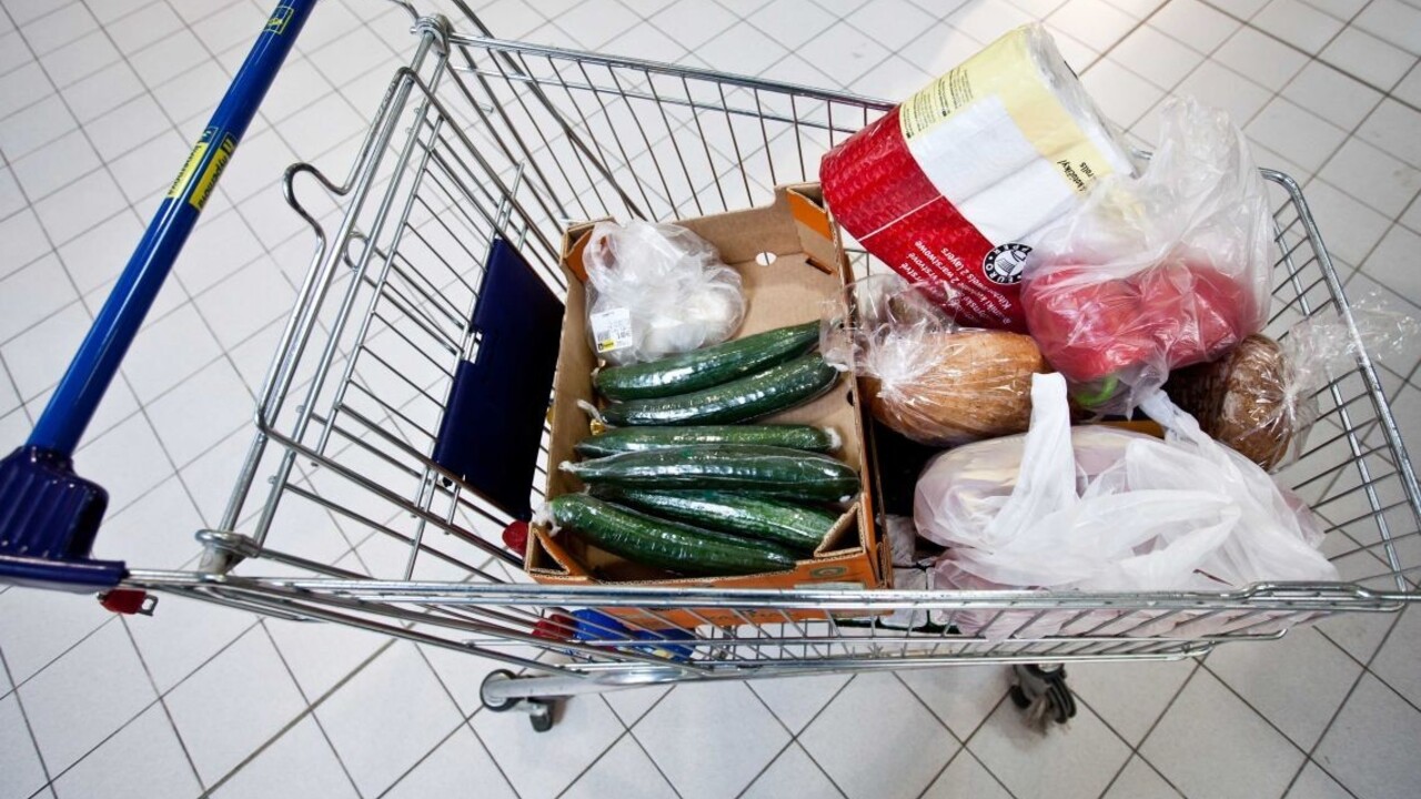 Vláda odsúhlasila zrušenie zákona o osobitnom odvode pre reťazce