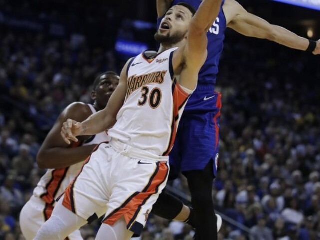 NBA: Warriors sú na vrchu tabuľky, najproduktívnejším bol Curry