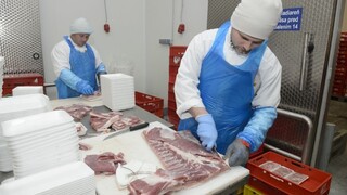 Bravčové mäso by malo zdražieť, môže za to africký mor ošípaných