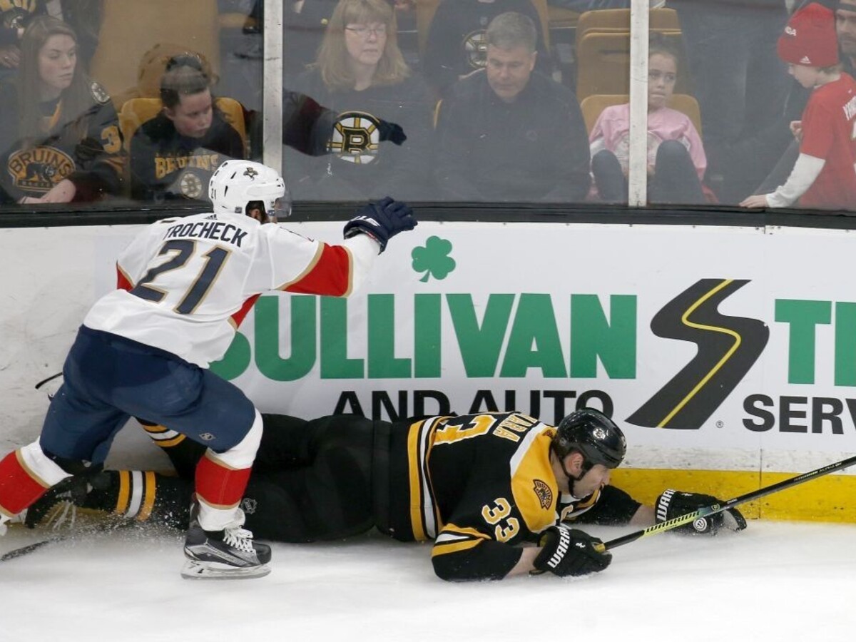 NHL: Hokejisti Bostonu s Chárom v zostave podľahli Torontu