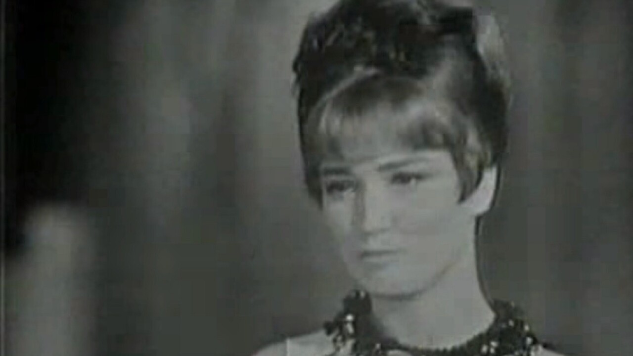 Volali ju prvá dáma televízie. Zomrela hlásateľka Kočtúchová