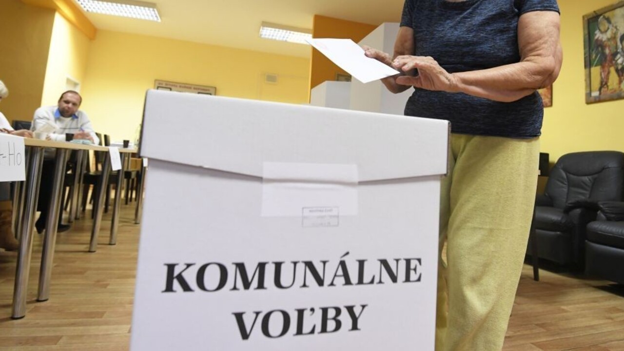 V 40 obciach a dvoch mestách sa konali doplňujúce komunálne voľby