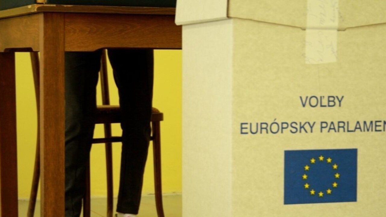Opozícia má taktiku, ako prilákať voličov k voľbám do EP