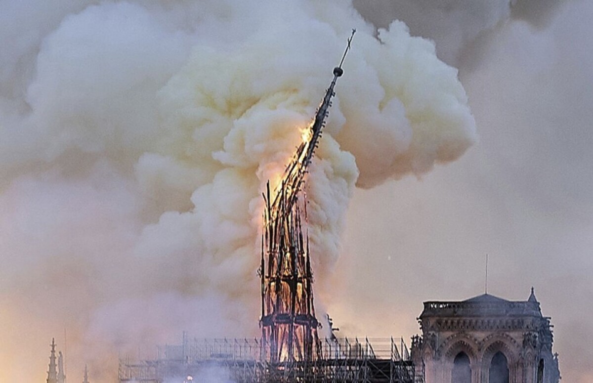 france-notre-dame-fire071828608841_71de5d83.jpg