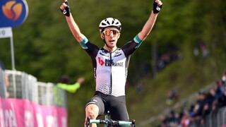 Giro: Yates vyhral 19. etapu, Sagan o popredné priečky nebojoval