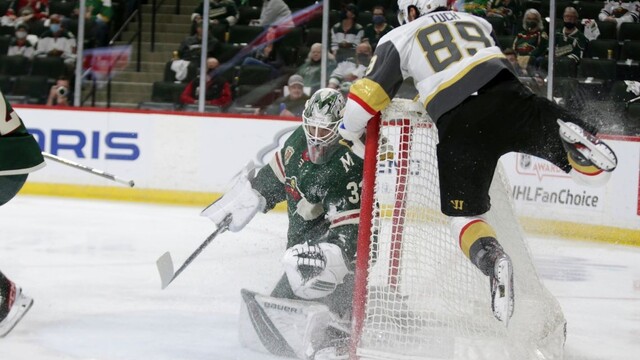 NHL: Do 2. kola play off postúpilo Vegas. Minnesotu zdolalo aj vďaka Janmarkovmu hetriku