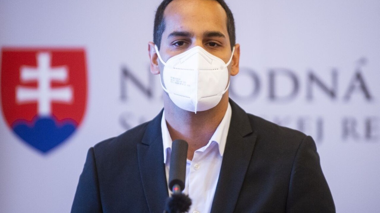 Herák už nie je členom OĽANO, pôsobí ako nezaradený poslanec