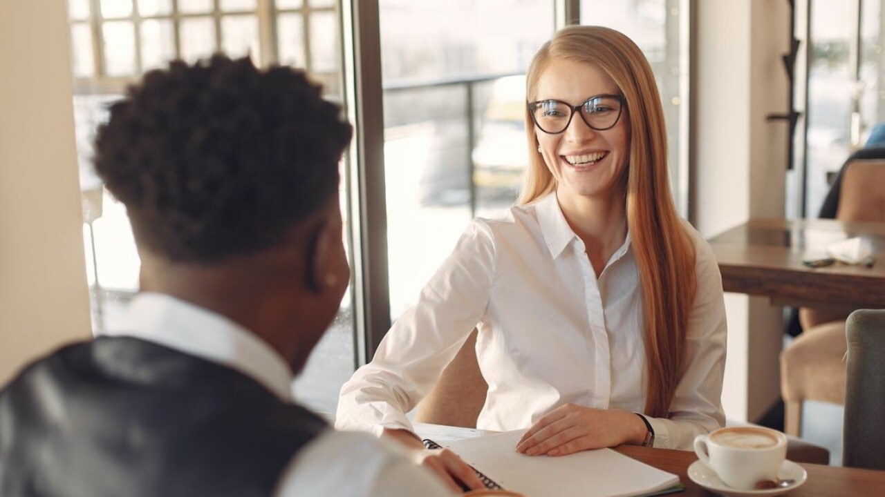Citová nevera je rovnako nebezpečná ako fyzická. Najčastejšie jej podliehame na pracovisku