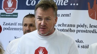 Farmár Oravec, ktorý stál na čele protestov, čelí obvineniu
