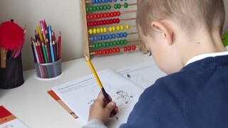 Veľa rodičov zvažuje, či odloží nástup dieťaťa do prvej triedy. Podľa čoho sa rozhodnúť?