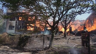 Požiar v Ružinove si vyžiadal aj mŕtveho, zasiahli desiatky hasičov