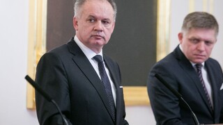 Fico a ďalší známi politici vypovedali v kauze vydierania Kisku