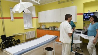 Zdravotníctvo ušetrilo desiatky miliónov, uviedol NKÚ po kontrole