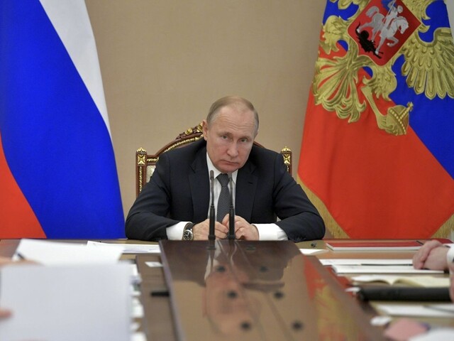 Putin navrhol spoločné pasy. Sme spriaznení, odkázal Ukrajincom