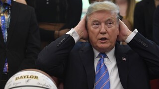 Chcú vidieť obsah prezidentovho účtu, Trump sa bráni žalobou
