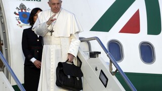 Pápež vyzval k tolerancii migrantov. Ušli pred vojnou, pripomenul