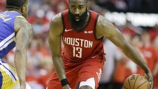 NBA: Hardenových 41 bodov nestačilo, Houston znížil stav série