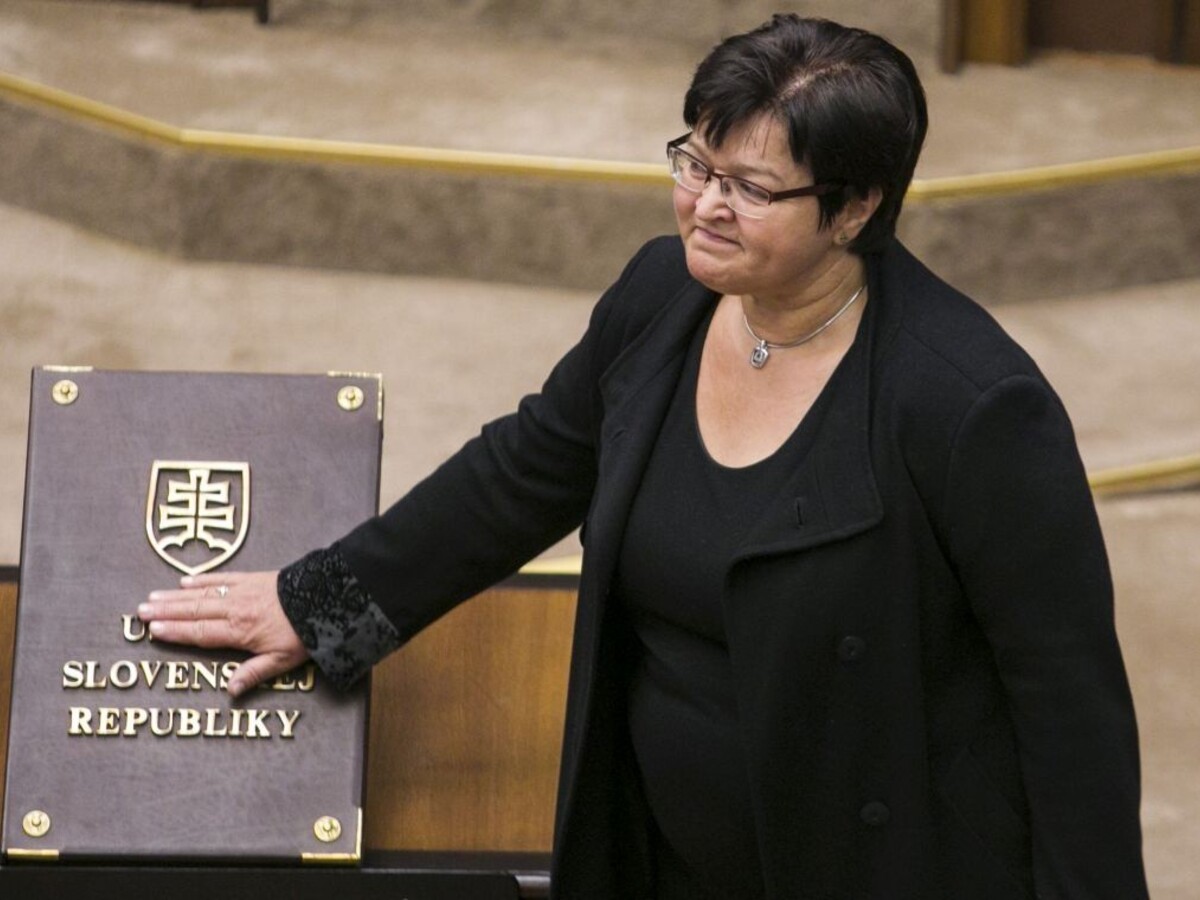 Parlament má staronovú poslankyňu, nahradila ministra financií