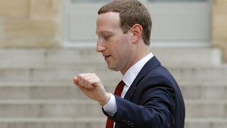 Sprísnia kontrolu sociálnych sietí? Šéf Facebooku nenamieta